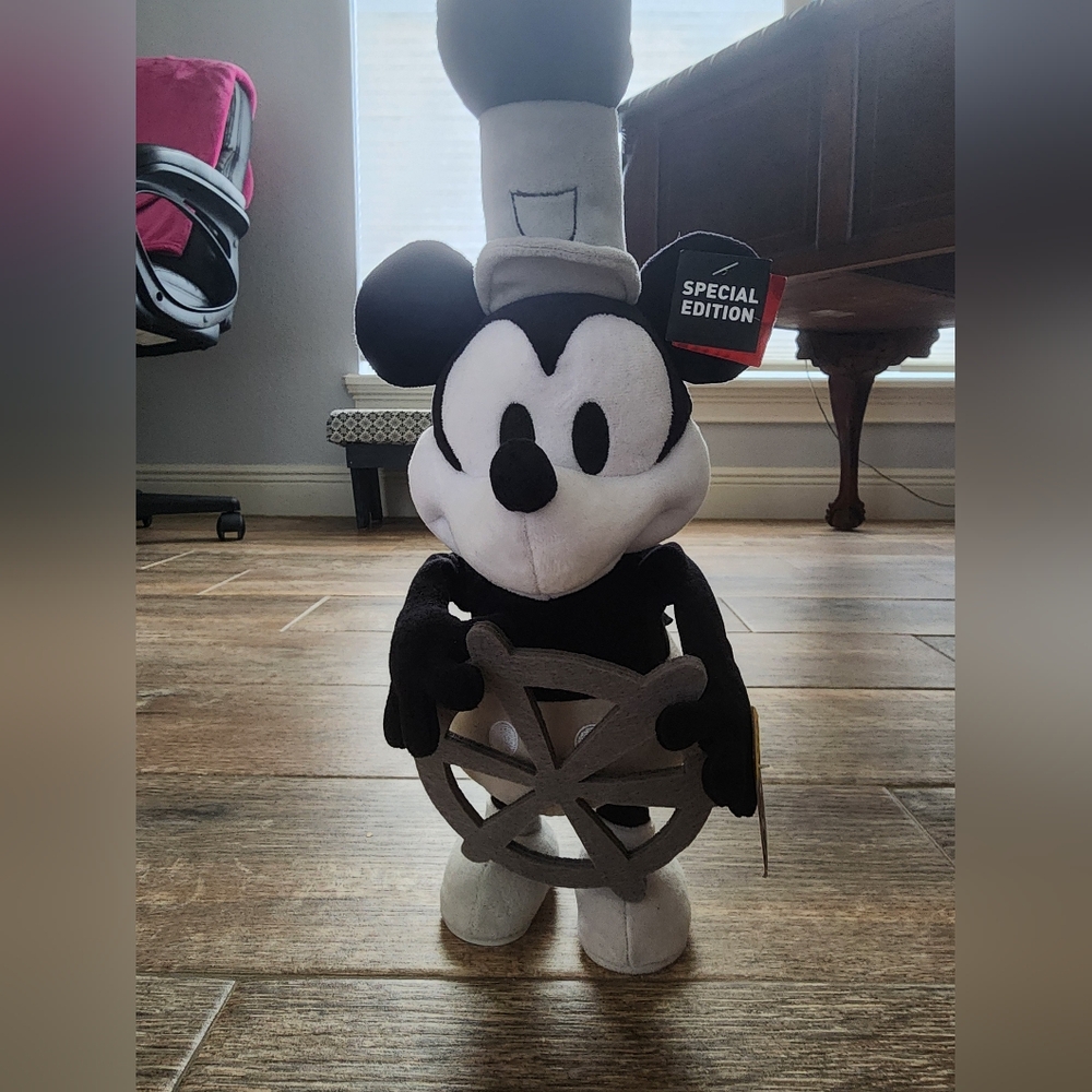 Steamboat Mickey Target Exclusive Limited Edition Dancing/Music Playing Toy